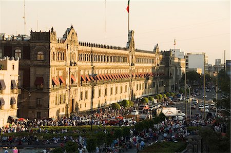 el zócalo - The National Palace, Zocalo, Centro Historico, Mexico City, Mexico, North America Foto de stock - Con derechos protegidos, Código: 841-02712587