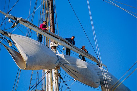 simsearch:841-02713035,k - Sail furling at the Living Maritime Museum, Mystic Seaport, Connecticut, United States of America Fotografie stock - Rights-Managed, Codice: 841-02712764