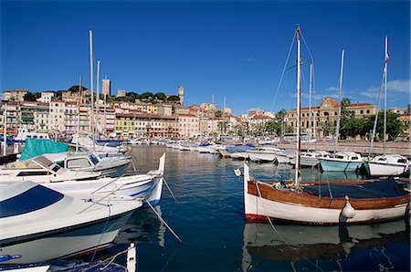 Le Suquet and harbour, Old Town, Cannes, Alpes Maritimes, Provence, Cote d'Azur, French Riviera, France, Mediterranean, Europe Stock Photo - Rights-Managed, Code: 841-02713199