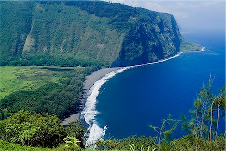 View of Waipio Valley, Island of Hawaii (Big Island), Hawaii, United States of America, Pacific, North America Foto de stock - Con derechos protegidos, Código: 841-02713602