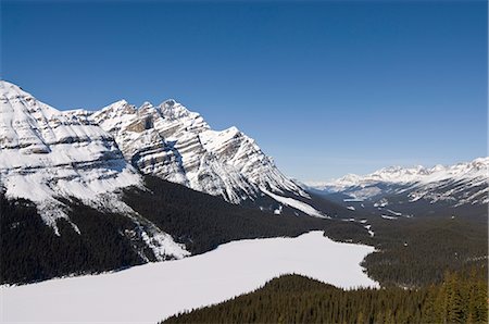 Peyto Lake, Bow Summit, Banff National Park, UNESCO World Heritage Site, Rocky Mountains, Alberta, Canada, North America Foto de stock - Con derechos protegidos, Código: 841-02720312