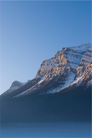 Lake Louise, Banff National Park, UNESCO World Heritage Site, Rocky Mountains, Alberta, Canada, North America Stock Photo - Rights-Managed, Code: 841-02720332