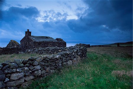 Ruine croft à Sound, Yell, îles Shetland, Ecosse, Royaume-Uni, Europe Photographie de stock - Rights-Managed, Code: 841-02720390