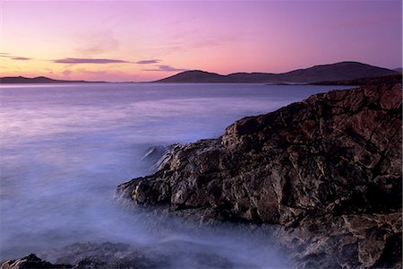 simsearch:841-02900084,k - Sunset over Sound of Taransay, west coast of South Harris, Outer Hebrides, Scotland, United Kingdom, Europe Stock Photo - Rights-Managed, Code: 841-02720428