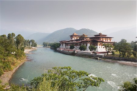 punakha dzong - Punakha Dzong, Punakha, Bhoutan, Asie Photographie de stock - Rights-Managed, Code: 841-02720551