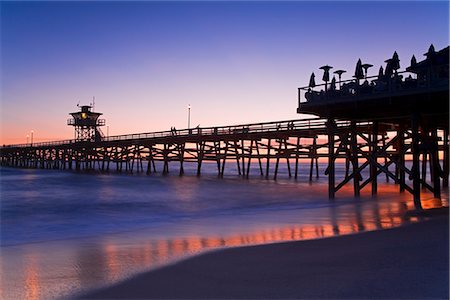 san clemente - Municipal Pier at sunset, San Clemente, Orange County, Southern California, United States of America, North America Foto de stock - Con derechos protegidos, Código: 841-02721124