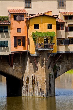 ponte vecchio - Arno River and Ponte Vecchio Bridge, Florence, UNESCO World Heritage Site, Tuscany, Italy, Europe Fotografie stock - Rights-Managed, Codice: 841-02721249