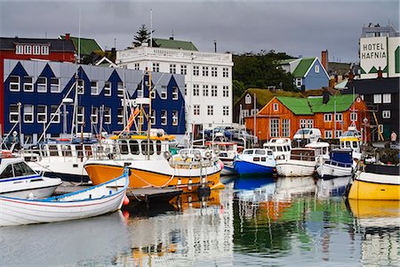 Port de petit bateau, Port de Tórshavn, îles Féroé (îles Féroé), Royaume de Danemark, Europe Photographie de stock - Rights-Managed, Code: 841-02721252