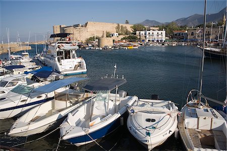 Fort, boats and harbour, Kyrenia, North Cyprus, Mediterranean, Europe Foto de stock - Con derechos protegidos, Código: 841-02721280