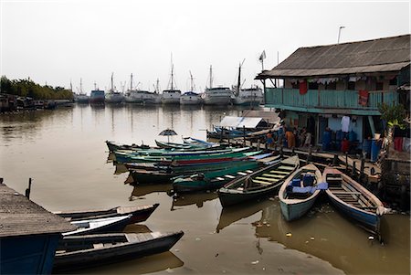 sunda kelapa - Village at old harbour, Sunda Kelapa, Jakarta, Indonesia, Southeast Asia, Asia Foto de stock - Direito Controlado, Número: 841-02721307