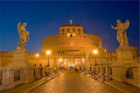 ponte sant angelo roma - St. Angelo Castle (Castello San'Angelo) (Mole Adriana) and St. Angelo Bridge, Rome, Lazio, Italy, Europe Stock Photo - Rights-Managed, Code: 841-02721747