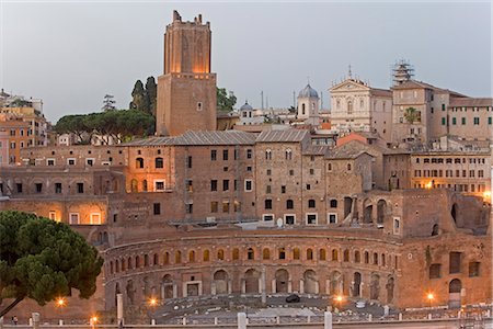 roman towers - Foro Traiano (Trajan's Forum), Rome, Lazio, Italy, Europe Stock Photo - Rights-Managed, Code: 841-02721740