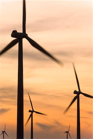 simsearch:855-03254870,k - Wind farm, La Muela, Zaragoza, Aragon, Spain, Europe Foto de stock - Con derechos protegidos, Código: 841-02722031