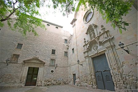 sant felip neri - Signs of the Civil War in Sant Felip Neri Square, Gothic Quarter, Barcelona, Catalonia, Spain, Europe Stock Photo - Rights-Managed, Code: 841-02722143