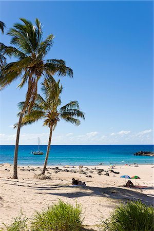 simsearch:841-02710084,k - Anakena beach, the Island's white sand beach fringed by palm trees, Rapa Nui (Easter Island), Chile, South America Foto de stock - Con derechos protegidos, Código: 841-02722284