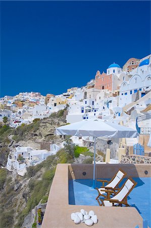 simsearch:841-02714935,k - Terrace in Oia, Santorini, Cyclades, Greek Islands, Greece, Europe Stock Photo - Rights-Managed, Code: 841-02722549