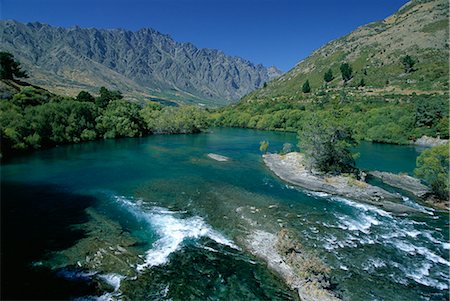 remarkable mountains - La rivière Kawarau, l'exutoire du lac Wakatipu à Frankton, près de Queenstown, avec le Remarkables au-delà, Otago, île du Sud, Nouvelle-Zélande, Pacifique Photographie de stock - Rights-Managed, Code: 841-02722724