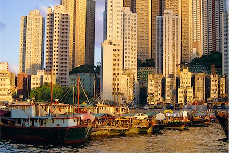 simsearch:841-02709876,k - Tower blocks and harbour at Aberdeen on the south coast of Hong Kong Island, Hong Kong, China Stock Photo - Rights-Managed, Code: 841-02722727