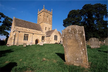 simsearch:841-02902655,k - Médiéval église de St. Eadburgha à l'extérieur de Broadway, The Cotswolds, Hereford & Worcester, Angleterre, Royaume-Uni, Europe Photographie de stock - Rights-Managed, Code: 841-02722742