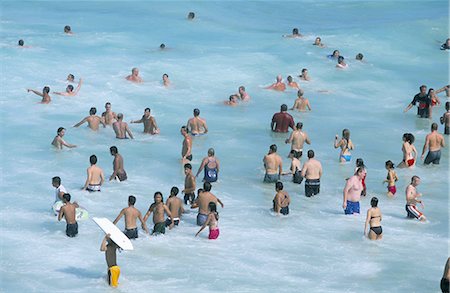 simsearch:841-02711499,k - Bathers at Tamarama, fashionable beach south of Bondi in the eastern suburbs, Sydney, New South Wales, Australia, Pacific Foto de stock - Con derechos protegidos, Código: 841-02722768