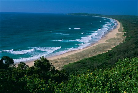 simsearch:841-02903478,k - Looking south from Cape Byron to Tallow Beach, a surfing spot east of the resort of Byron Bay in the northeast of New South Wales, Australia Foto de stock - Con derechos protegidos, Código: 841-02722996