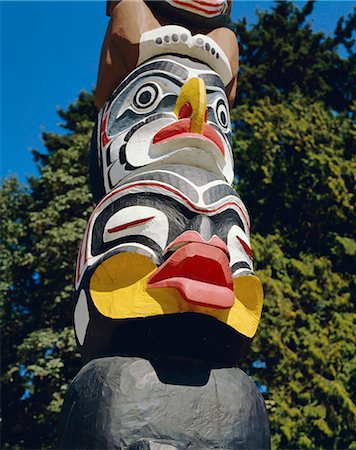 simsearch:700-01639917,k - Mât totémique à Stanley Park, Vancouver, Colombie-Britannique, Canada Photographie de stock - Rights-Managed, Code: 841-02824670