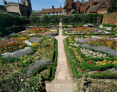 stratford upon avon - Gardens at New Place, Stratford-on-Avon, Warwickshire, England, United Kingdom, Europe Foto de stock - Con derechos protegidos, Código: 841-02824804