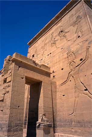 philae - Temple de Philae, déplacé lors de la construction du grand barrage d'Assouan, près d'Assouan, Nubie, Egypte, Afrique du Nord, Afrique Photographie de stock - Rights-Managed, Code: 841-02826039