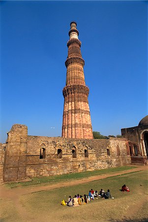 simsearch:400-05324524,k - The Qutub Minar, dating from circa 1200 AD, UNESCO World Heritage Site, Delhi, India, Asia Stock Photo - Rights-Managed, Code: 841-02826052