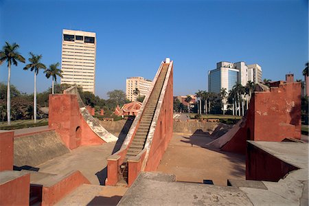 Le Jantar Mantar, un des cinq observatoires construits par Jai Singh II en 1724, Delhi, Inde, Asie Photographie de stock - Rights-Managed, Code: 841-02826068