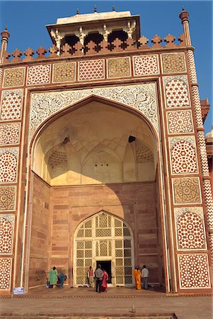 simsearch:841-02826073,k - Mausolée d'Akbar, construit en 1602 par Akbar, Sikandra, Agra, Uttar Pradesh, l'état en Inde, Asie Photographie de stock - Rights-Managed, Code: 841-02826088