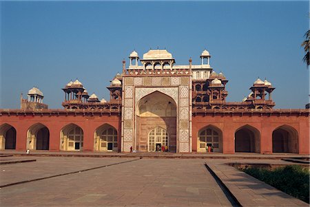Akbar's Mausoleum, built in 1602 by Akbar, Sikandra, Agra, Uttar Pradesh state, India, Asia Stock Photo - Rights-Managed, Code: 841-02826090