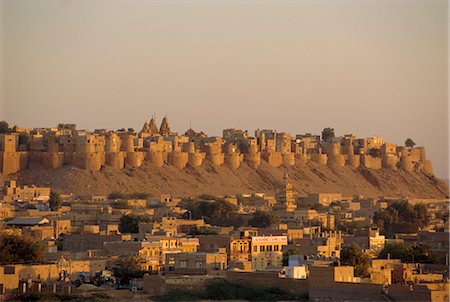 simsearch:841-02826344,k - Jaisalmer, view of the fortified old city, Rajasthan, India Stock Photo - Rights-Managed, Code: 841-02826205