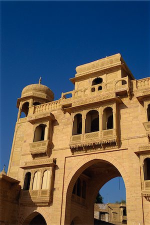 simsearch:841-02826149,k - Staatliche Tilon Ki Pol Torbogen, Gadi Sagar (See Gadisar), Jaisalmer, Rajasthan, Indien, Asien Stockbilder - Lizenzpflichtiges, Bildnummer: 841-02826210