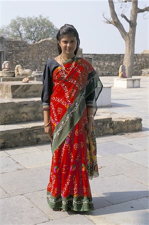 simsearch:841-02712162,k - Portrait of a young woman, Chittorgarh, Rajasthan state, India, Asia Fotografie stock - Rights-Managed, Codice: 841-02830741