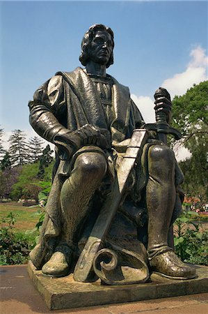 funchal - Columbus monument in Botanical Gardens, Funchal, Madeira, Portugal, Europe Foto de stock - Con derechos protegidos, Código: 841-02831169
