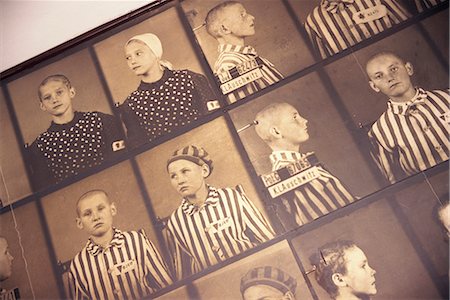 Photos of victims, Auschwitz, Makopolska, Poland, Europe Fotografie stock - Rights-Managed, Codice: 841-02831360