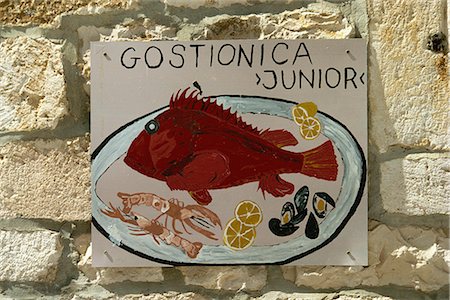 Junior poisson restaurant signe, Hvar, île de Hvar, Croatie, Europe Photographie de stock - Rights-Managed, Code: 841-02831504