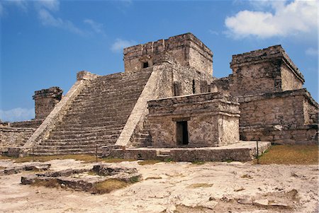 El Castillo at the Mayan site of Tulum, Yucatan, Mexico, North America Fotografie stock - Rights-Managed, Codice: 841-02831581