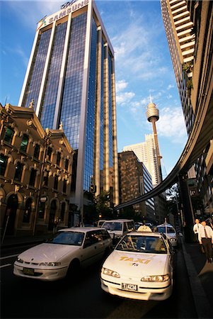 simsearch:841-02921200,k - View to AMP Tower from Market Street, Sydney, New South Wales, Australia, Pacific Foto de stock - Direito Controlado, Número: 841-02831710