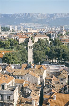 simsearch:841-03054853,k - Vue sur la zone de palais de Dioclétien de la vieille ville de cathédrale campanile, Split, Dalmatie, Croatie, Europe Photographie de stock - Rights-Managed, Code: 841-02831921