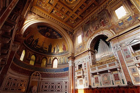 simsearch:841-05783419,k - Interior of St. John Lateran Basilica, Rome, Lazio, Italy, Europe Stock Photo - Rights-Managed, Code: 841-02831958