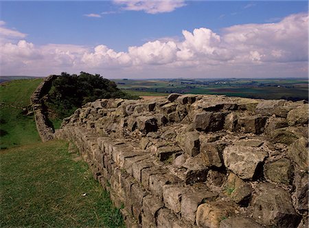 simsearch:841-03061012,k - Vers l'ouest le long du mur d'Hadrien, site du patrimoine mondial de l'UNESCO, près de Greenhead, Cumbria, Angleterre, Royaume-Uni, Europe Photographie de stock - Rights-Managed, Code: 841-02832397