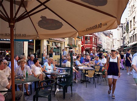 Cafe at corner of Groen Plaats, Antwerp, Belgium, Europe Foto de stock - Con derechos protegidos, Código: 841-02832477