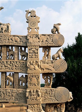 Inside face of the north gateway, the Great Stupa, Sanchi, UNESCO World Heritage Site, Madhya Pradesh, India, Asia Stock Photo - Rights-Managed, Code: 841-02832517