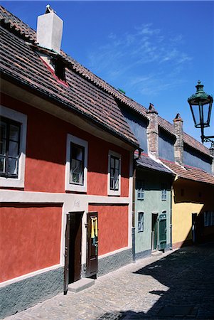 simsearch:841-02916489,k - Houses on Golden Lane, Prague, Czech Republic, Europe Stock Photo - Rights-Managed, Code: 841-02832725