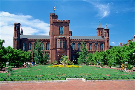 Smithsonian Institute building, Washington D.C., United States of America, North America Stock Photo - Rights-Managed, Code: 841-02832732