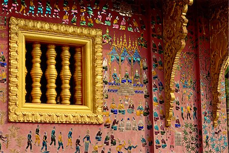 simsearch:841-03065233,k - Gilded wooden window and decorated wall of the Wat Xieng Thong at Luang Prabang in Laos, Indochina, Southeast Asia, Asia Foto de stock - Con derechos protegidos, Código: 841-02899105