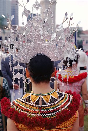 simsearch:841-03502608,k - Robe traditionnelle, l'île de Bornéo, en Malaisie, Asie du sud-est, Asie groupe ethnique tribal, Sarawak, Photographie de stock - Rights-Managed, Code: 841-02899140
