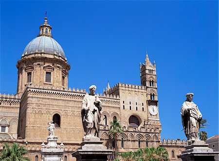 simsearch:841-03673270,k - The cathedral, Palermo, Sicily, Italy, Europe Foto de stock - Con derechos protegidos, Código: 841-02899827